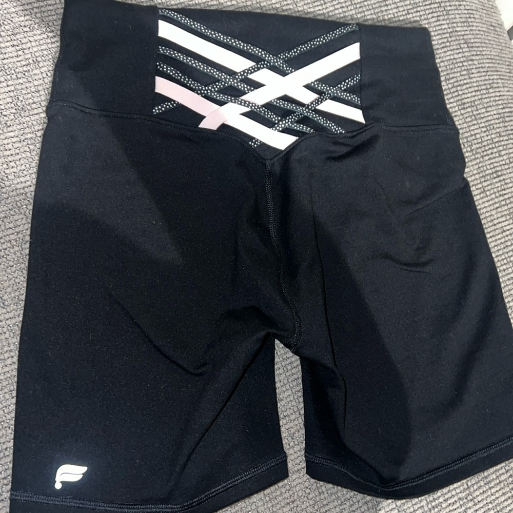 Fabletics womens runnings powerhold shorts size small!